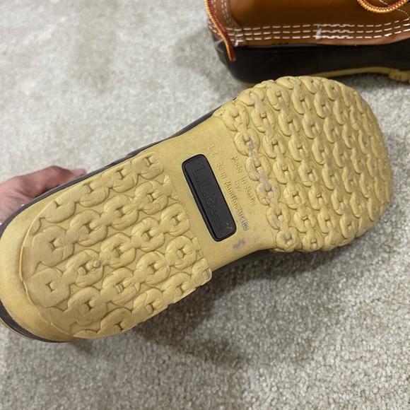 The Original L.L.Bean Boot, made in Maine since 1912 size 6 Medium width - Picture 2 of 6